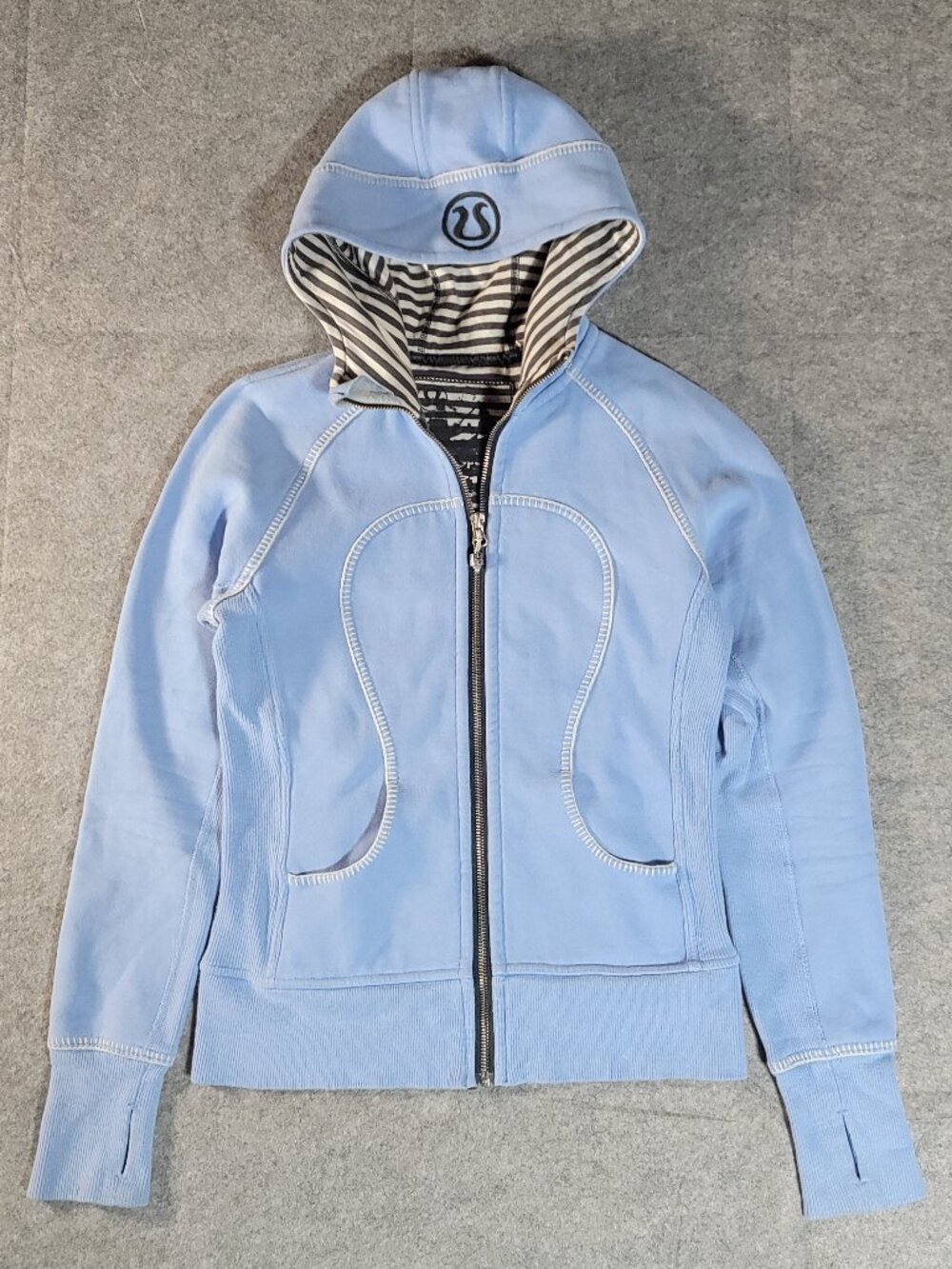 Vintage Lululemon Special Edition Back Zipper Scuba Hoodie Light Blue Size 4/XS